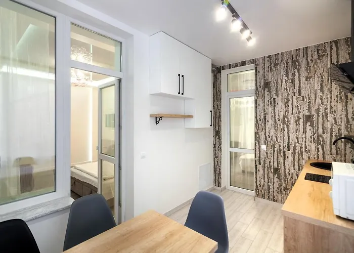 Leogrand On B Khmelnytskogo 27a Lviv